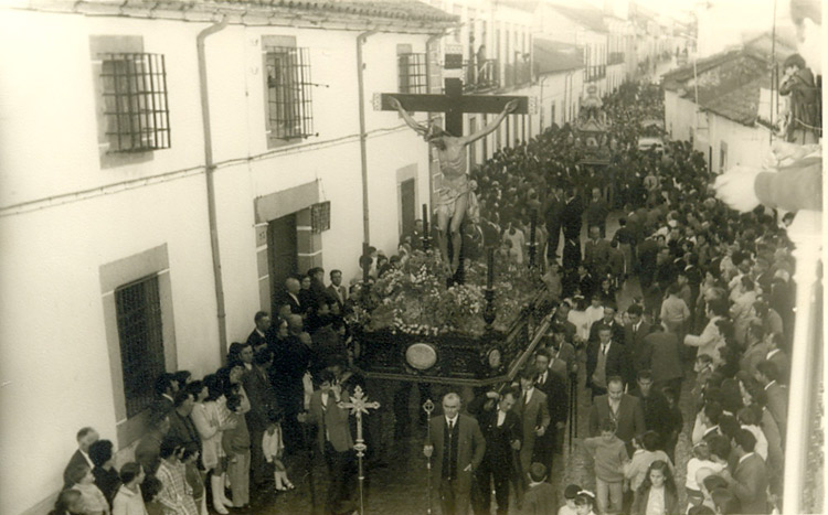 A&Ntilde;O 1973 EL SANTO ENTIERRO POR CALLE TODOS LOS MARTIRES
