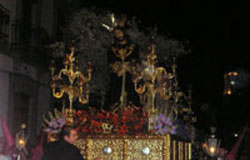 HAZ CLIK PARA VERLA MAS GRANDE